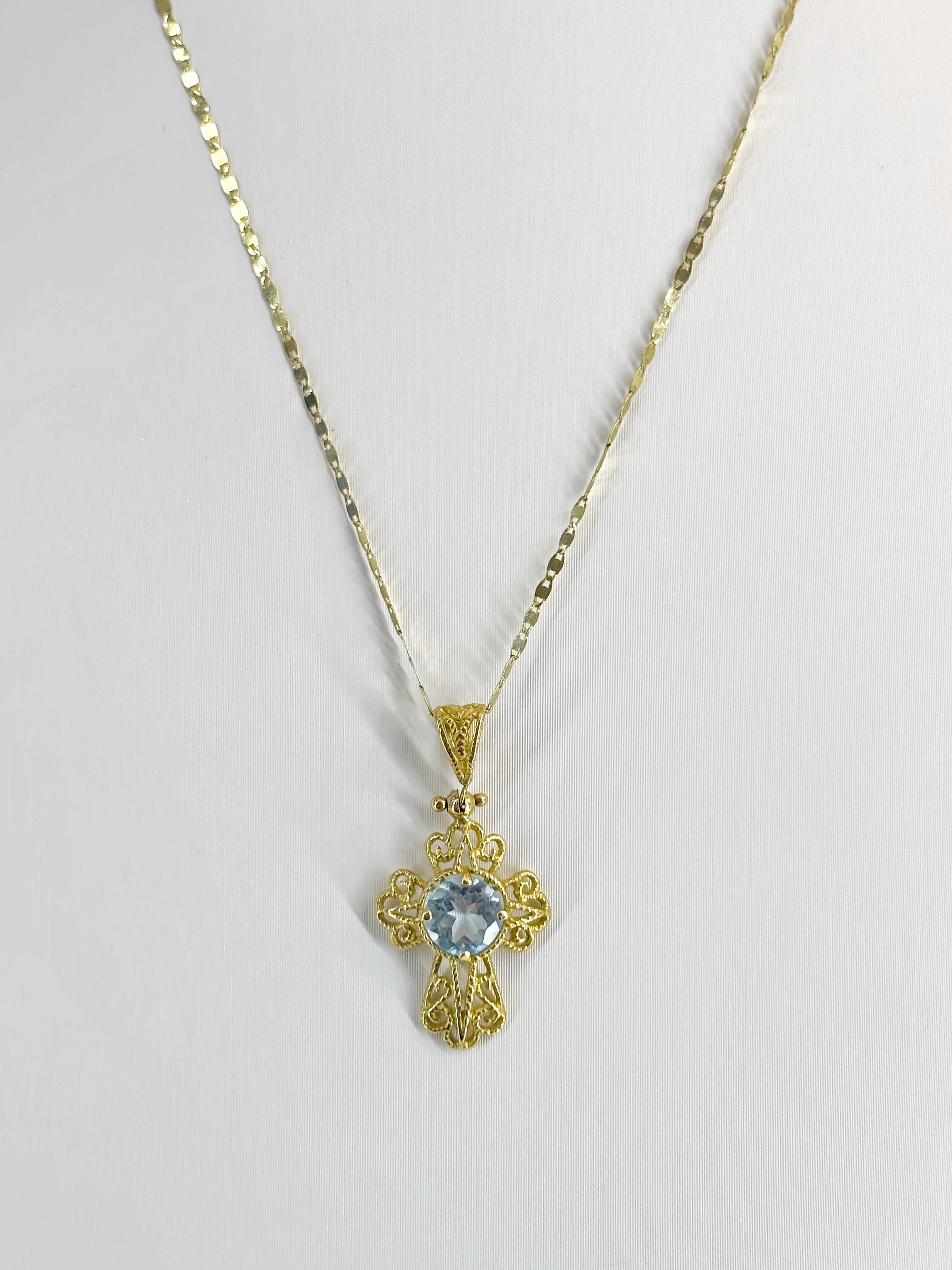Collana Croce Cristallina