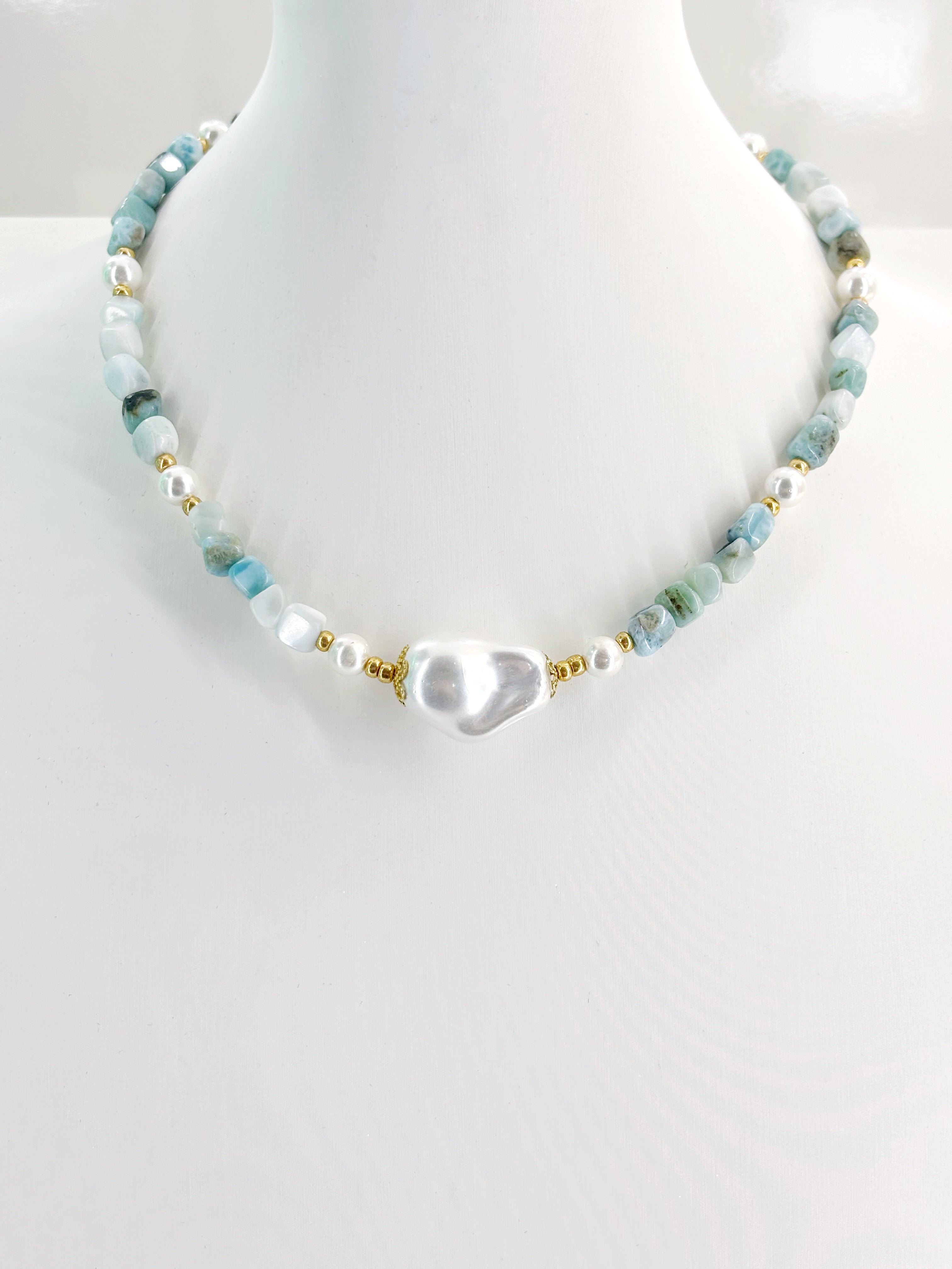 Collana Acqua Chiara