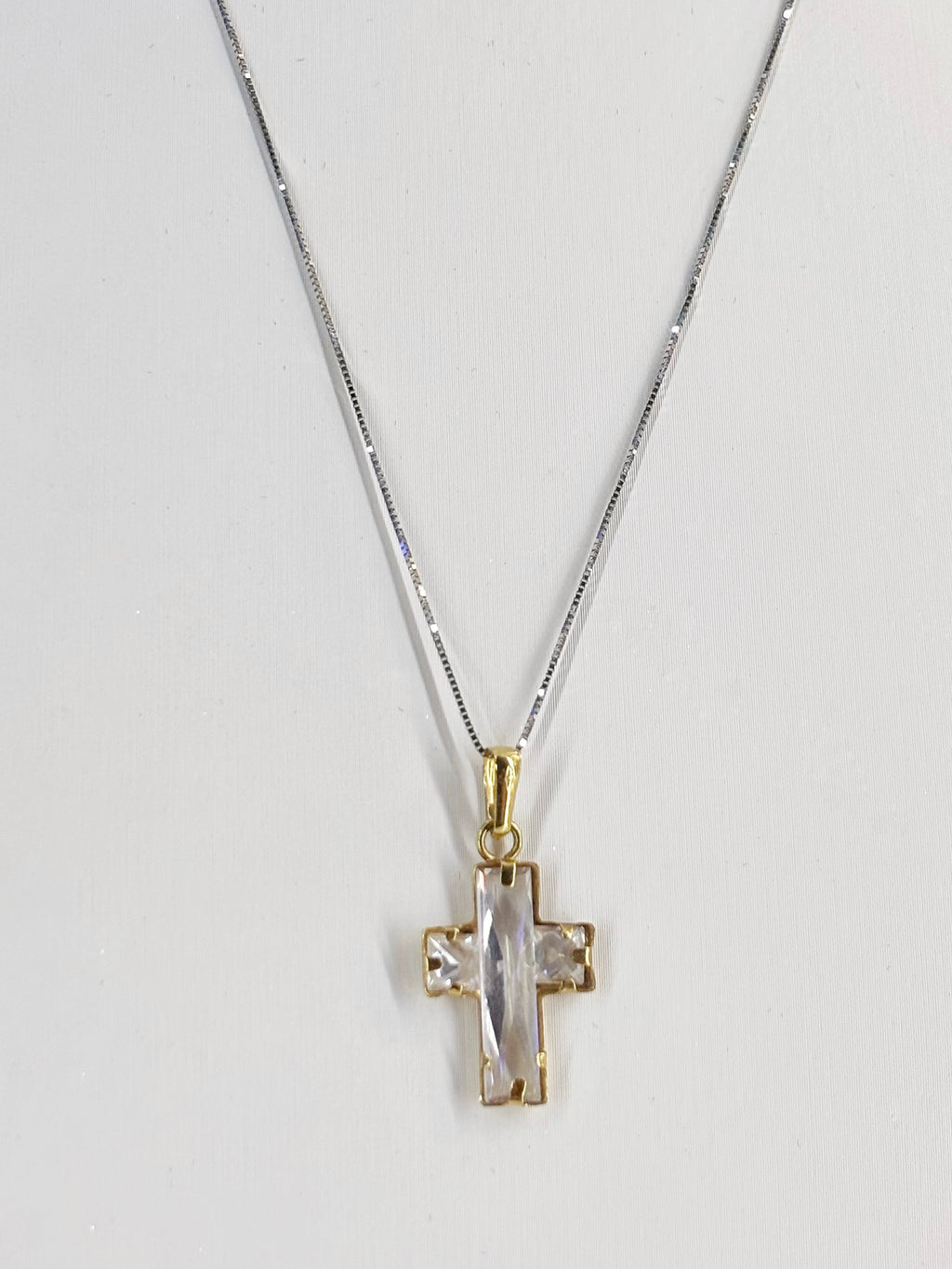 Collana Lux
