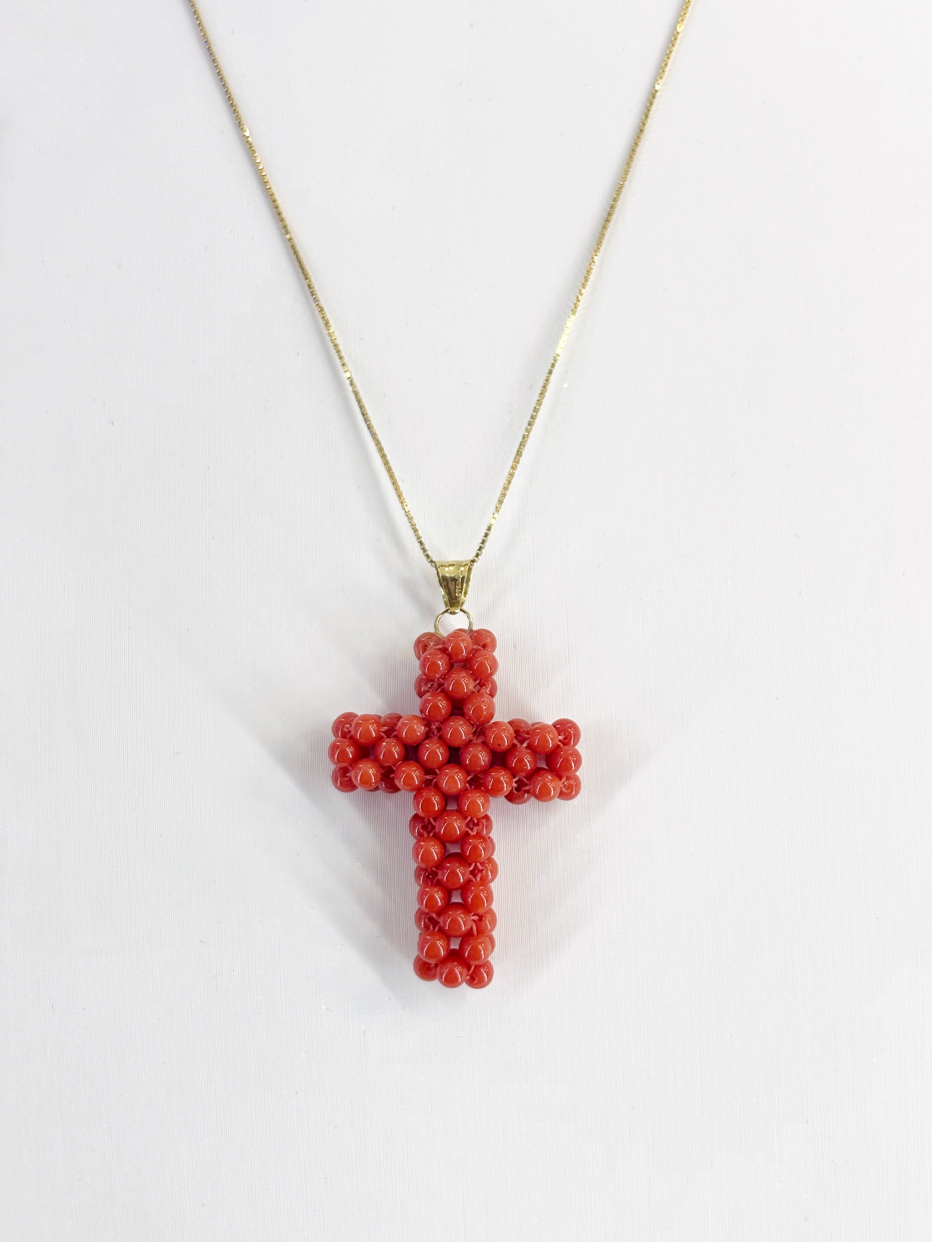 Collana Croce di Corallo