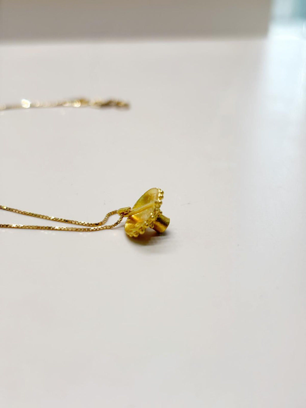 Collana Bottone Sardo con Granata