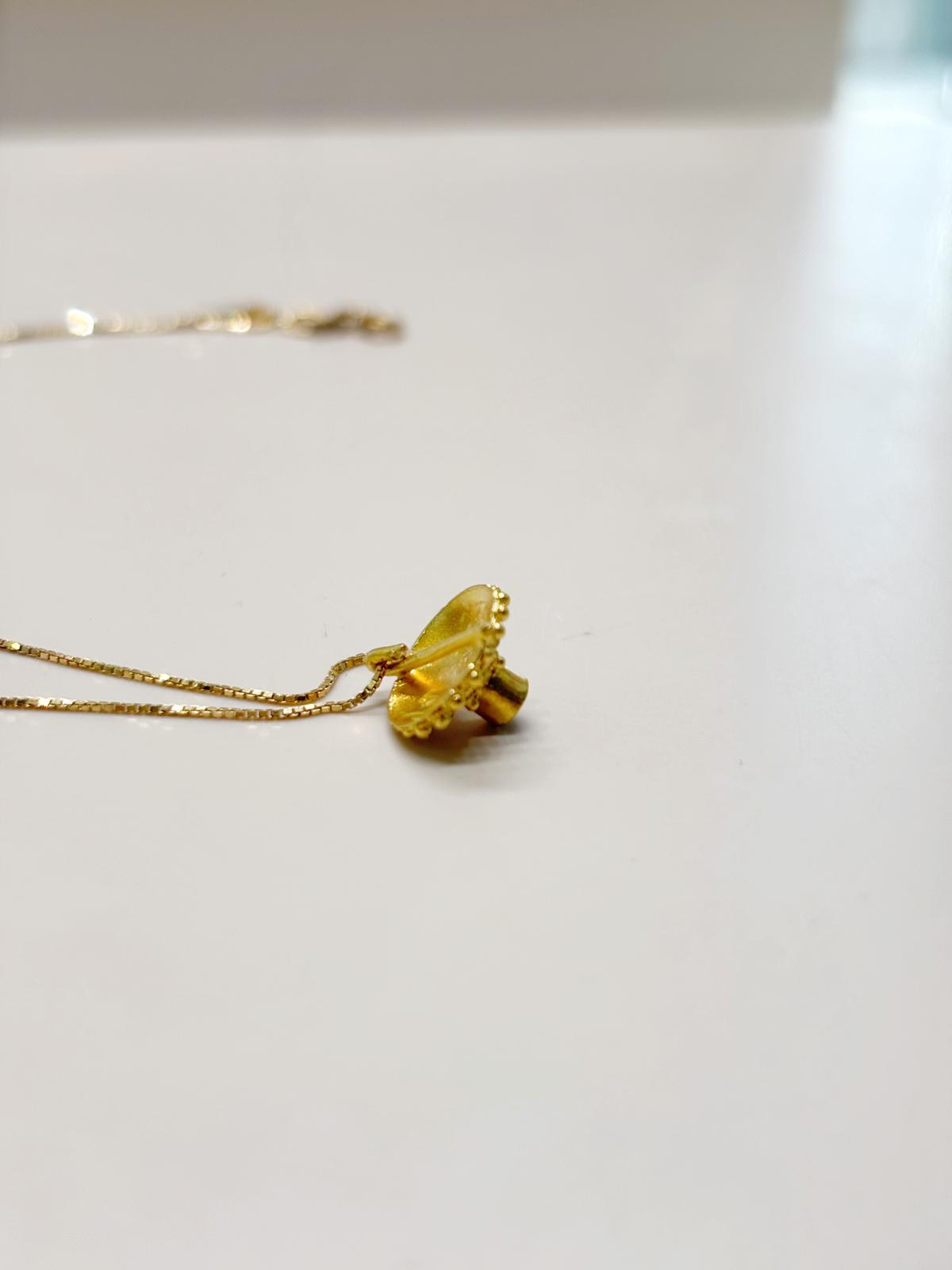 Collana Bottone Sardo con Granata