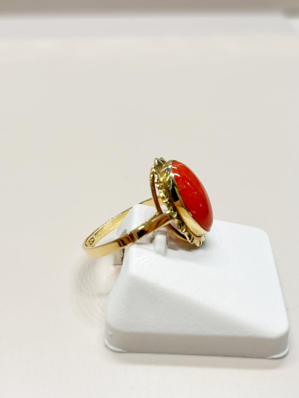 Anello Incanto di Corallo