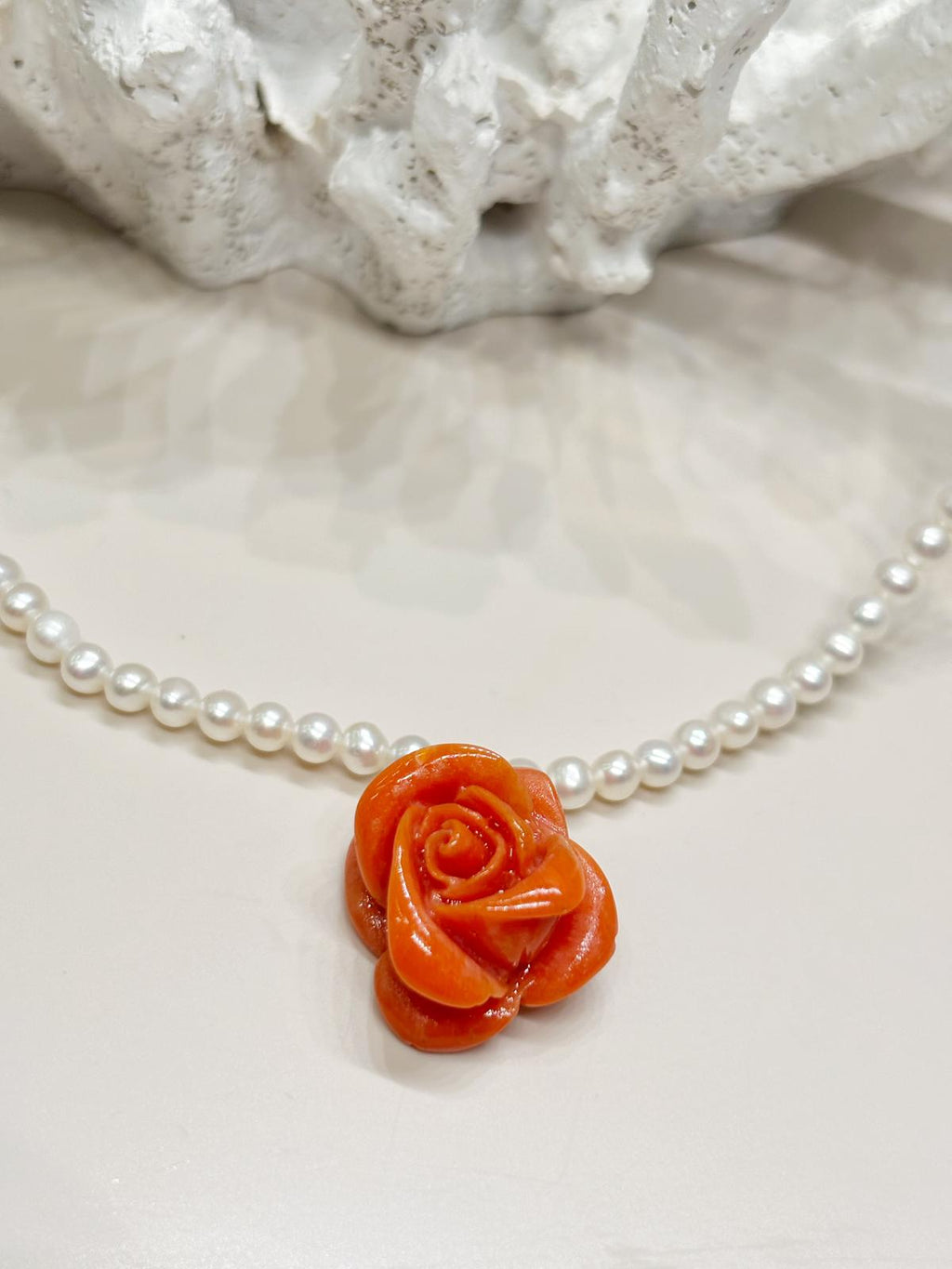 Collana Rosa Mediterranea