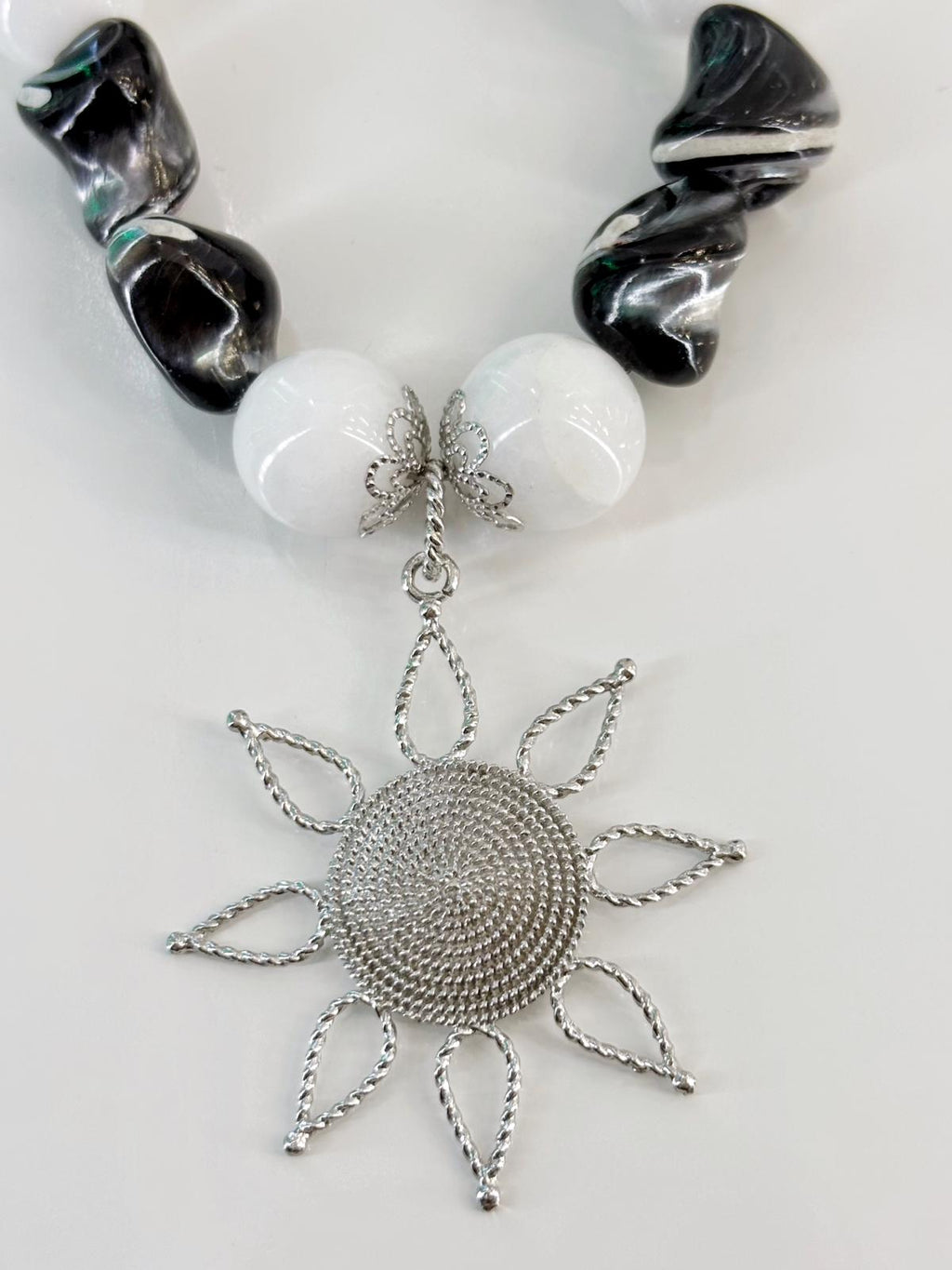 Collana Sole di Corbula
