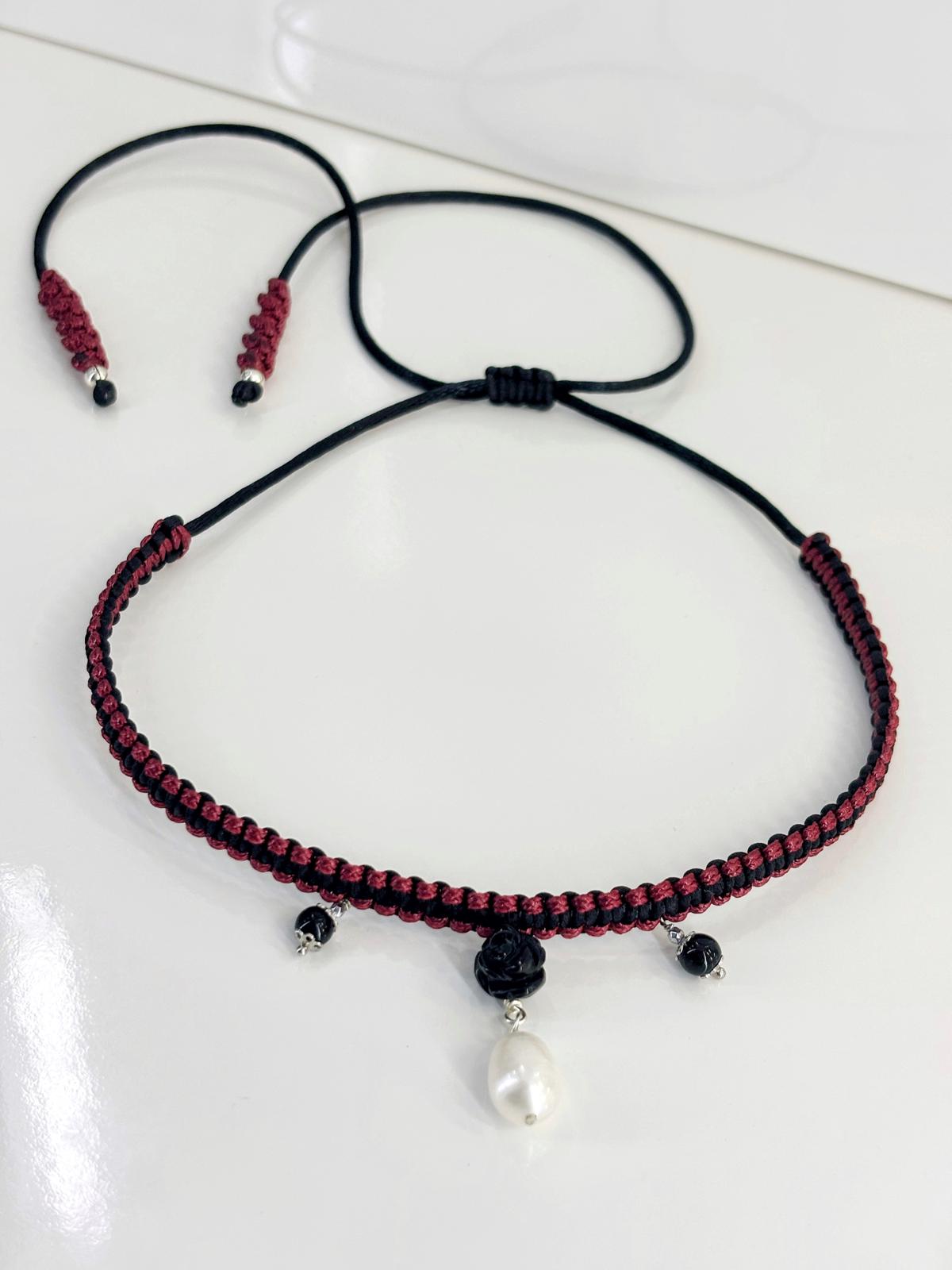 Choker Rosa Nera